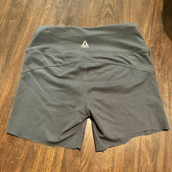reebok biker shorts - Picture 2 of 3
